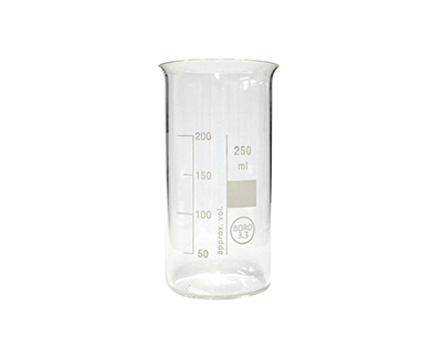 Vaso grad blanca forma alta sin pico, 600 mL