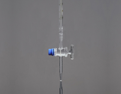 Bureta Mohr con llave recta de vidrio, Clase B, 50mL, Glassco