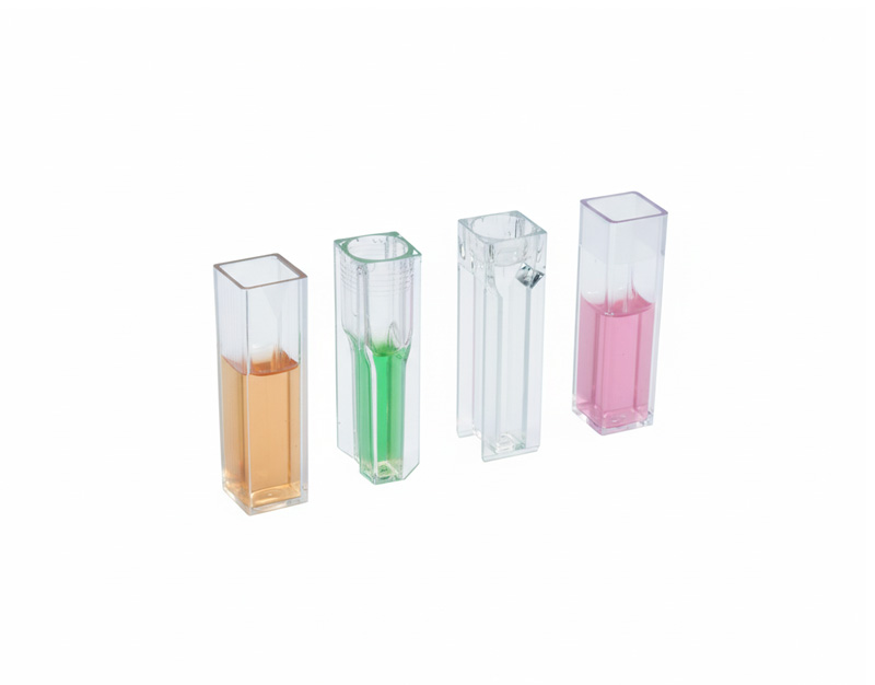 Semi-micro cuvettes PS (100 pcs)