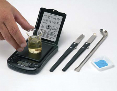 BALANZA POCKET LM201 200G/01G*